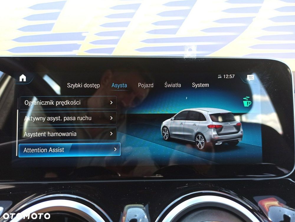 Mercedes-Benz Klasa B 220 4-Matic Progressive 7G-DCT - 25