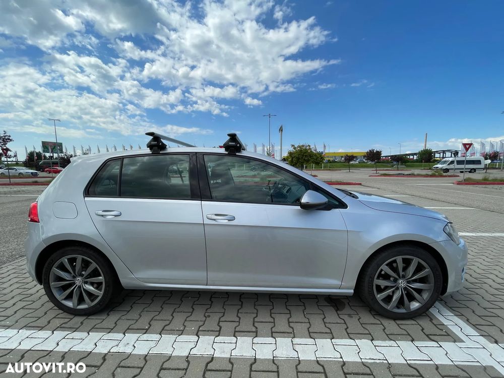 Volkswagen Golf 1.6 TDI DPF BlueMotion Technology Comfortline - 1