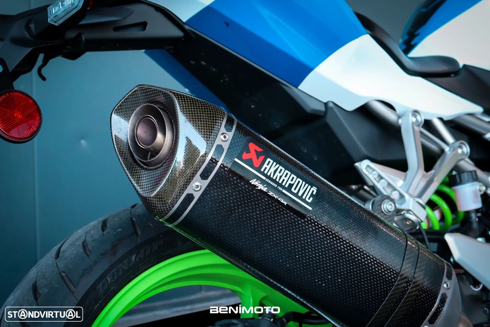 Kawasaki Ninja ZX-4RR 40º Aniversário Performance - 12