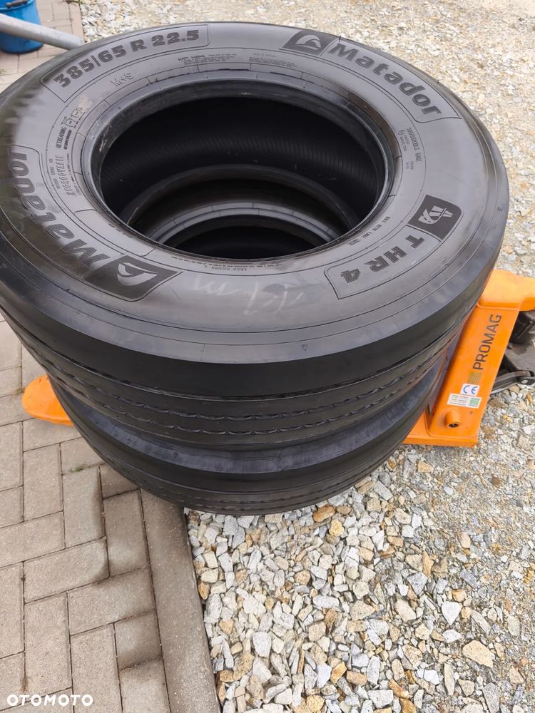 Opony 385/65/22,5 Continental - 2 szt. / Matador - 2 szt. - 3