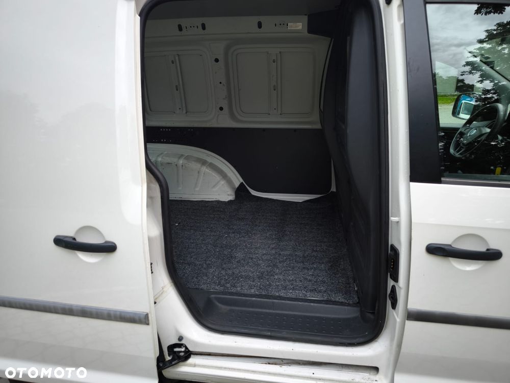 Volkswagen Caddy - 9