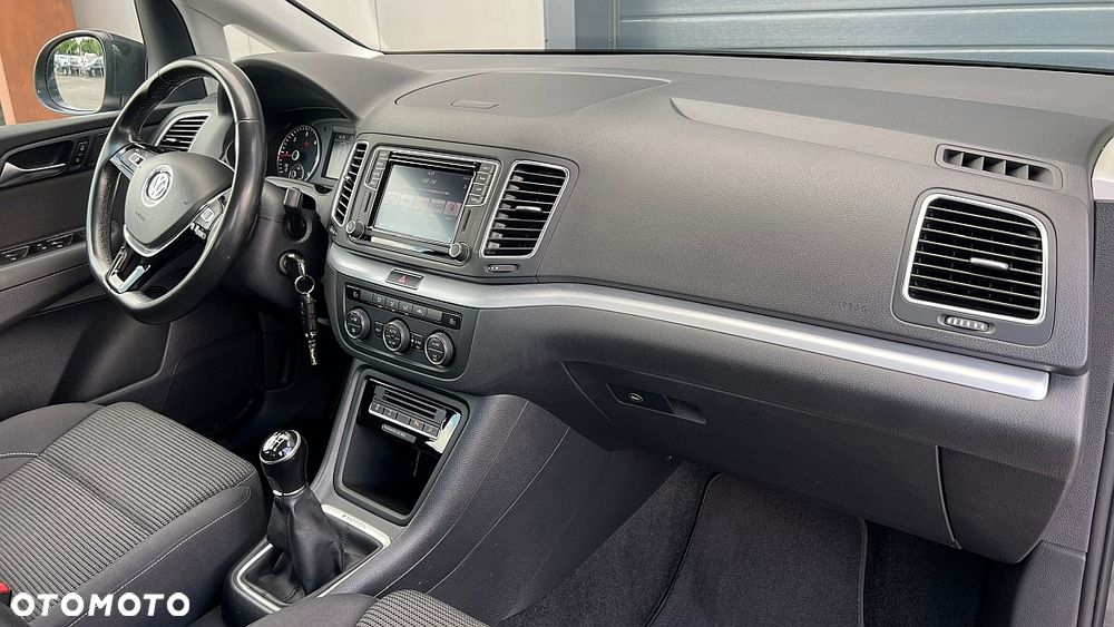 Volkswagen Sharan 2.0 TDI BMT Highline DSG - 35