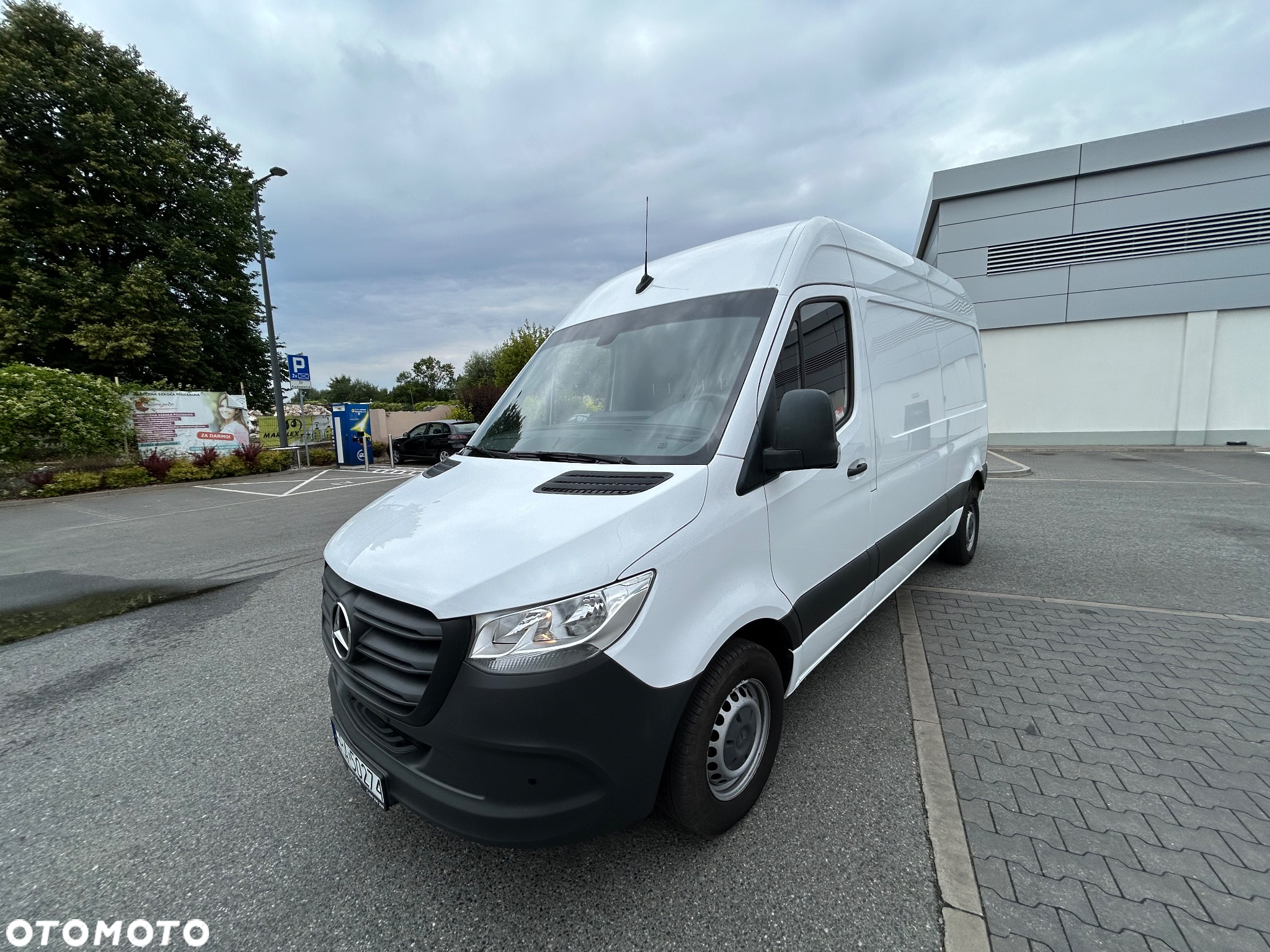 Mercedes-Benz Sprinter - 22