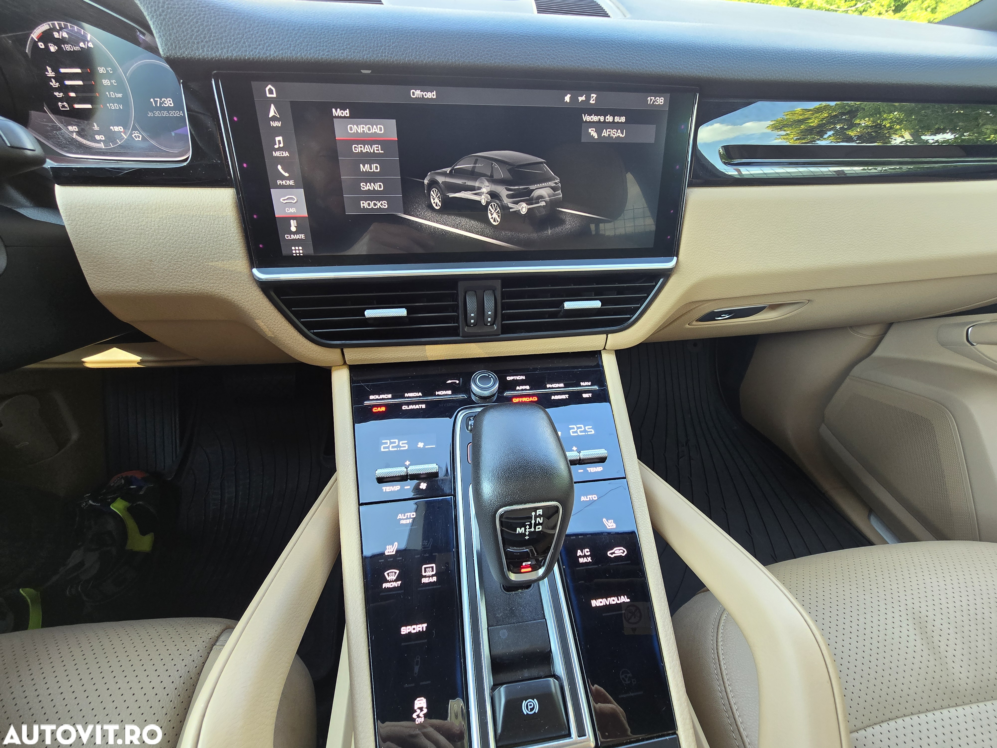 Porsche Cayenne Tiptronic S - 8