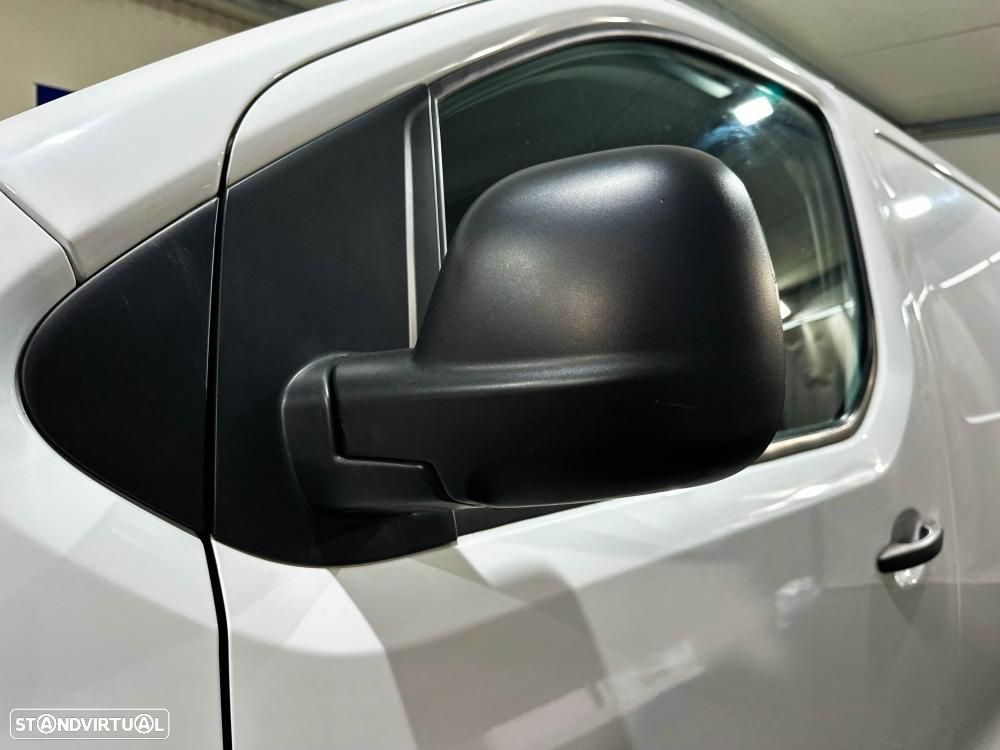 Toyota Proace Eletric 75kWh 136cv Business Line - 16