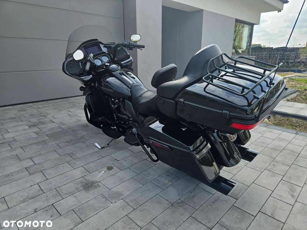 Harley-Davidson Touring Road Glide - 21