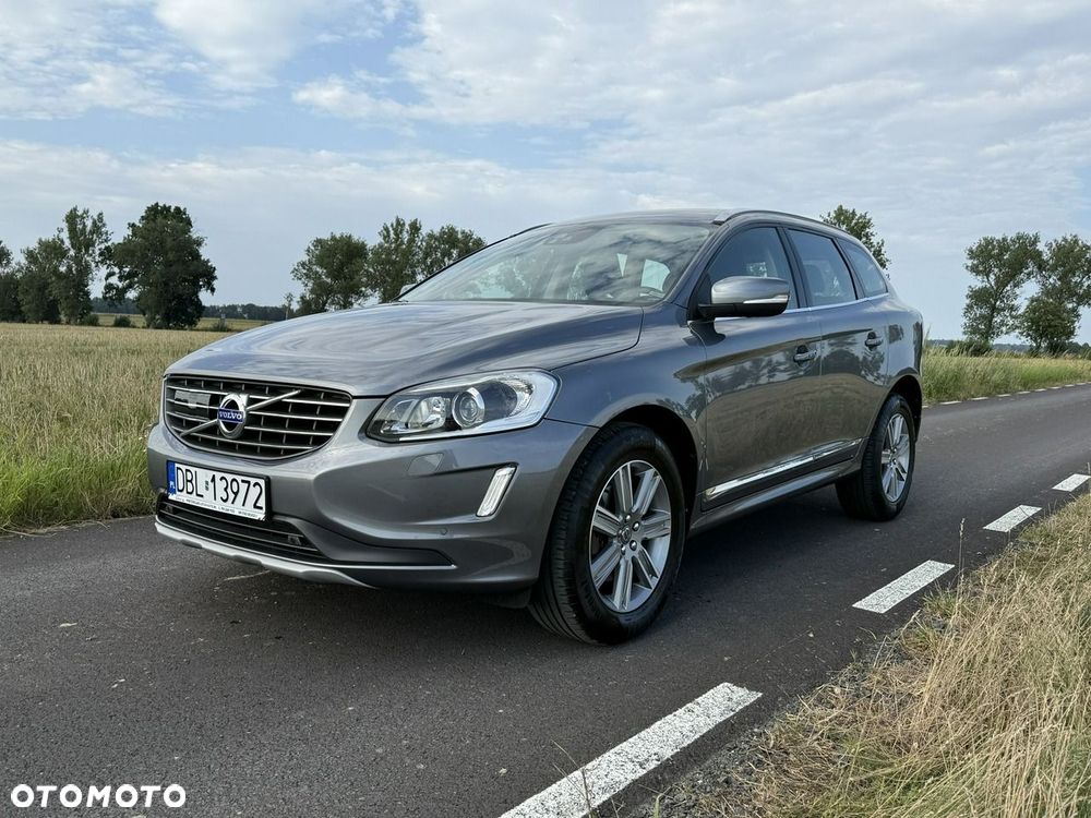 Volvo XC 60 D4 Geartronic Momentum Pro - 24