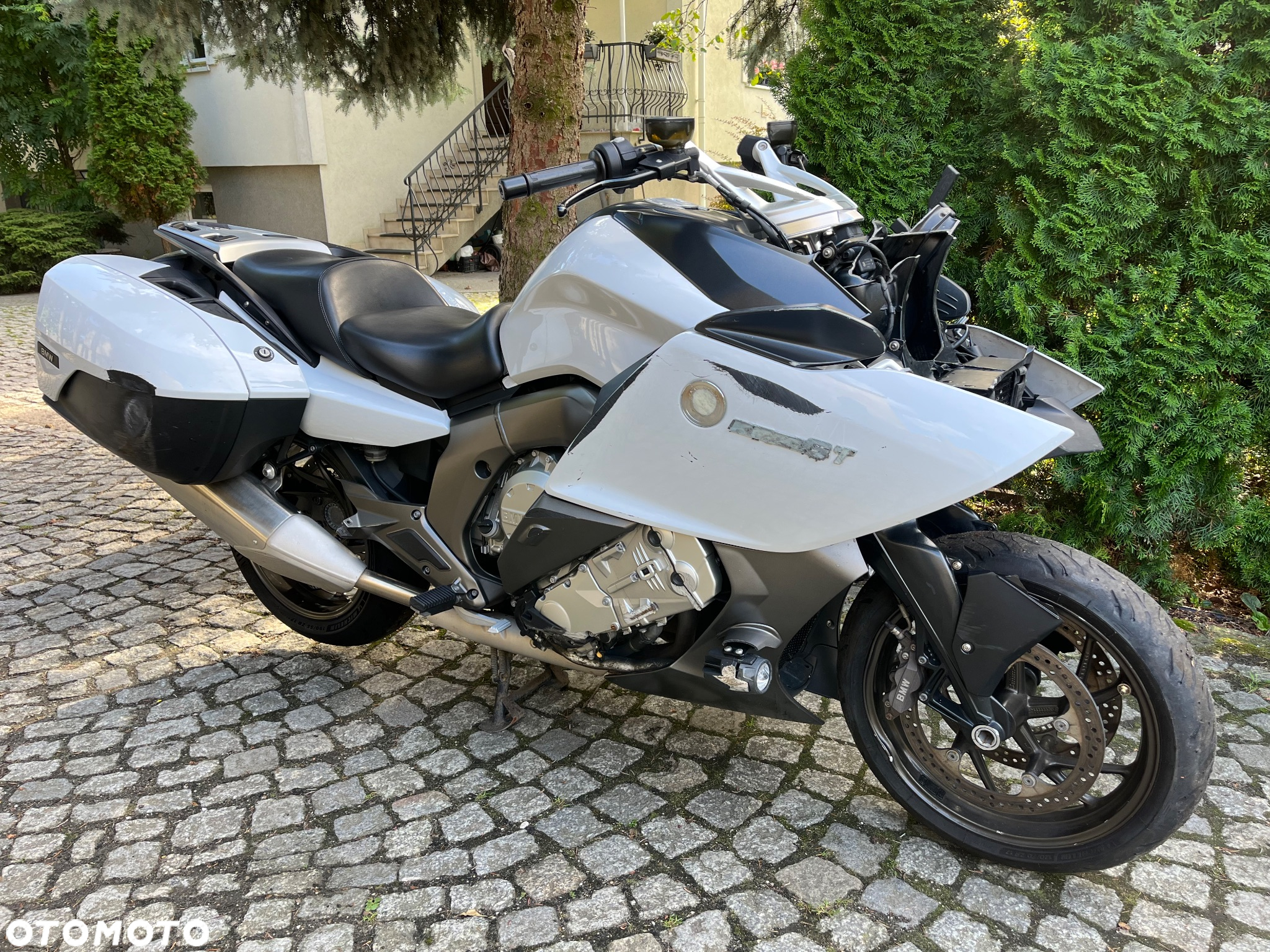 BMW K - 8