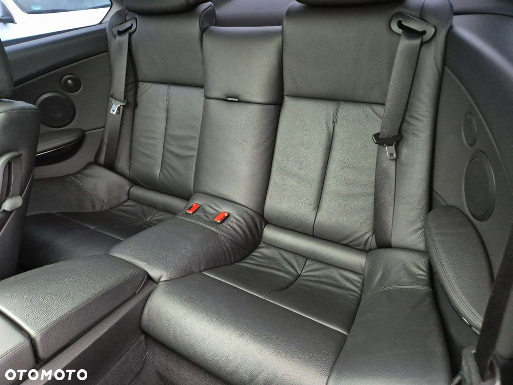 BMW Seria 6 650 i - 19