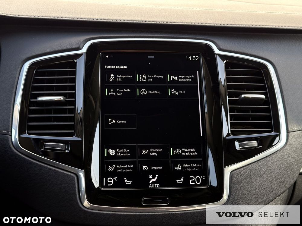 Volvo XC 90 - 30