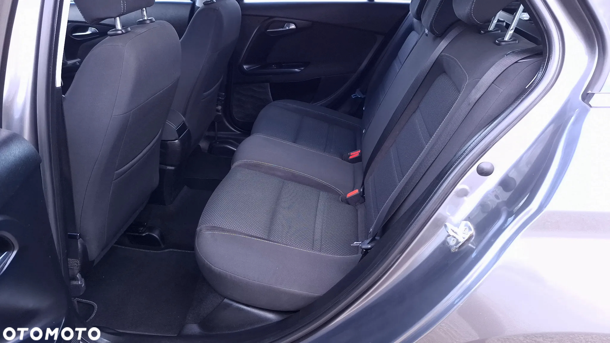 Fiat Tipo 1.4 T-Jet 16v Easy - 17