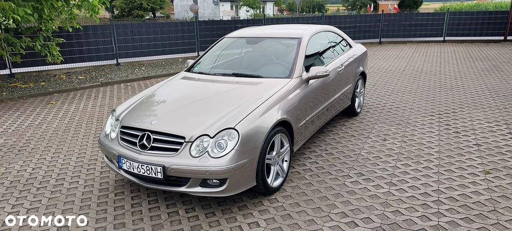 Mercedes-Benz CLK - 38