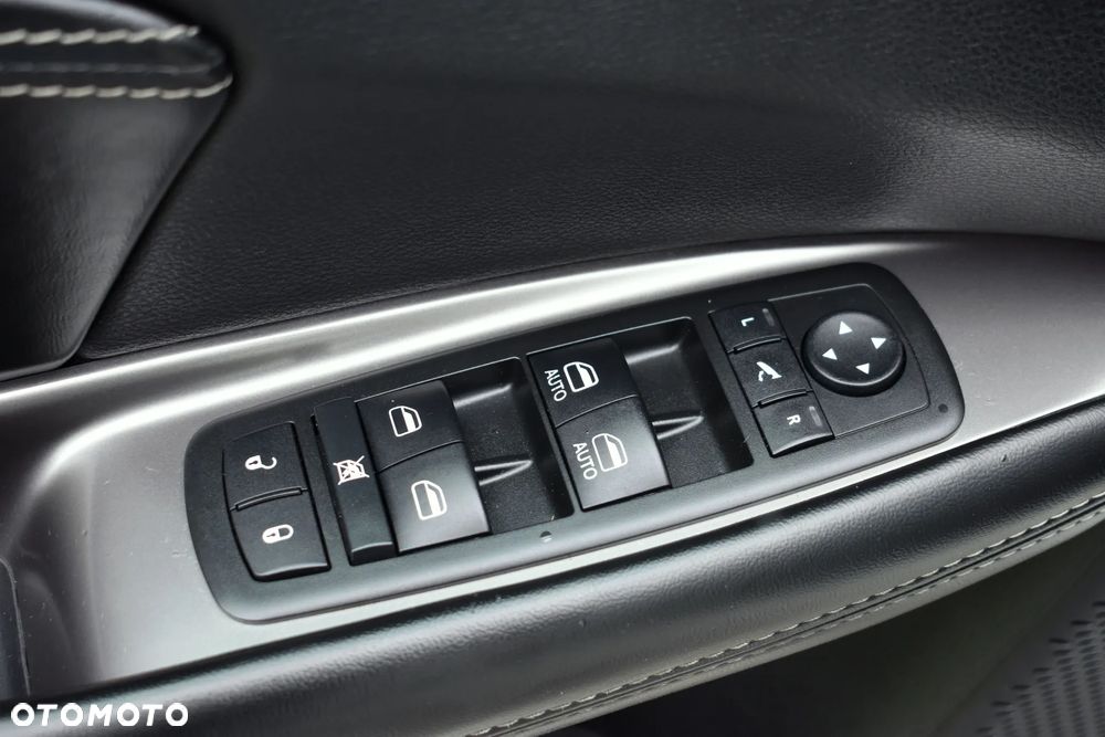 Fiat Freemont 2.0 Multijet 16V DPF Automatik Allrad Black Code - 23