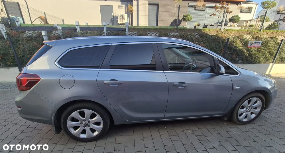 Opel Astra IV 1.4 T Sport - 3