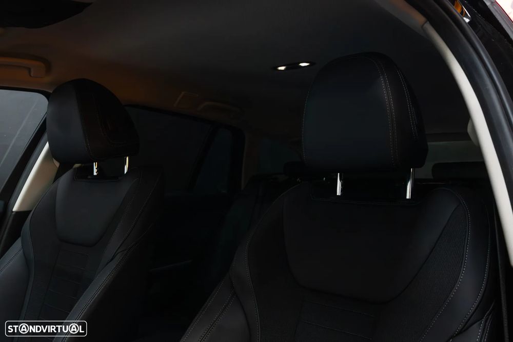 BMW 320 e Aut. Sport Line - 19