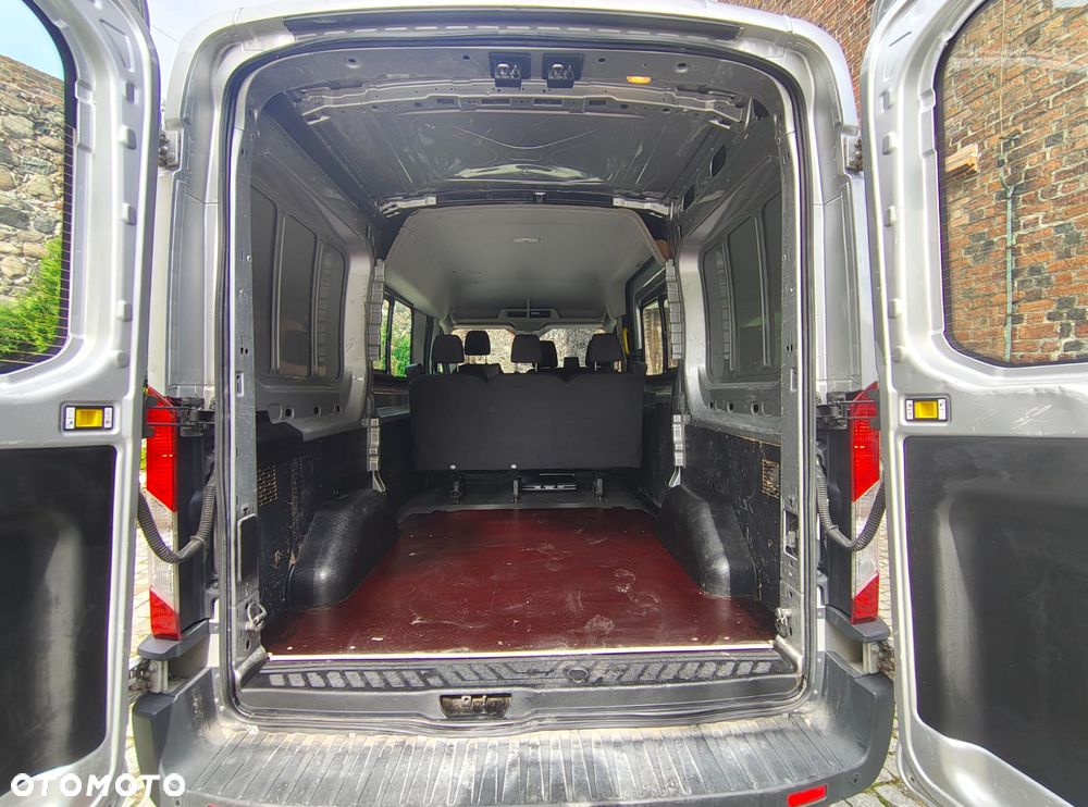 Ford Transit - 18