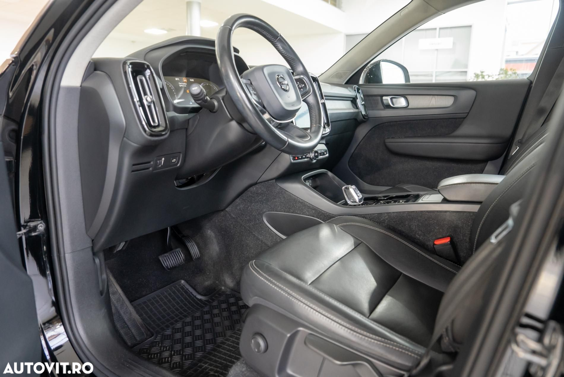 Volvo XC 40 D4 AWD Inscription - 13