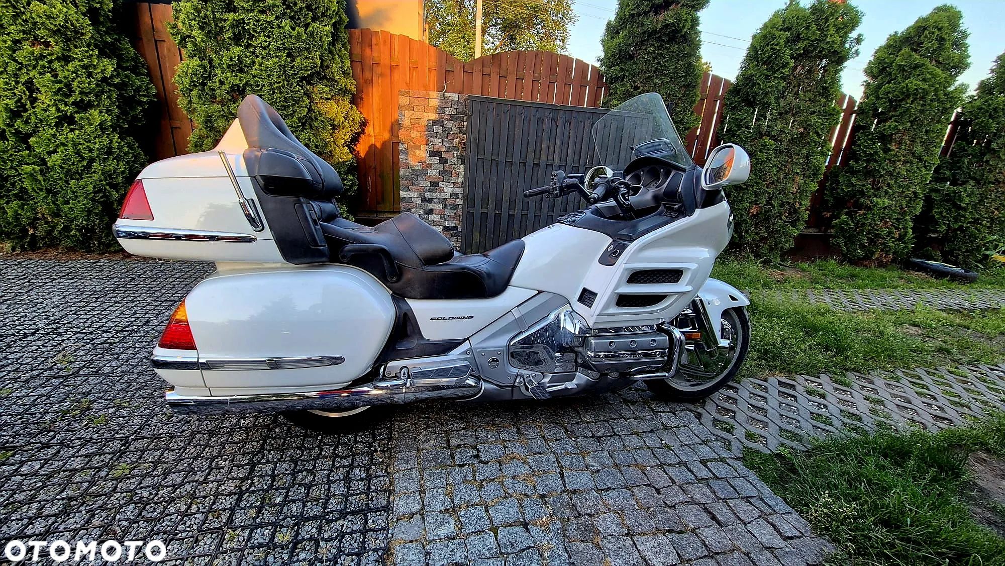 Honda GL - 1