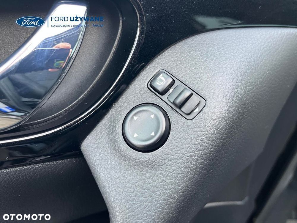 Nissan Qashqai 1.2 DIG-T N-Connecta Xtronic EU6 - 23