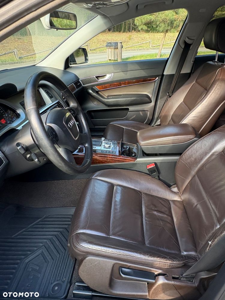 Audi A6 Allroad - 25