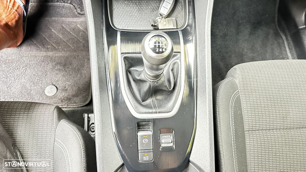 Nissan Qashqai 1.3 DIG-T Acenta LED+R - 39