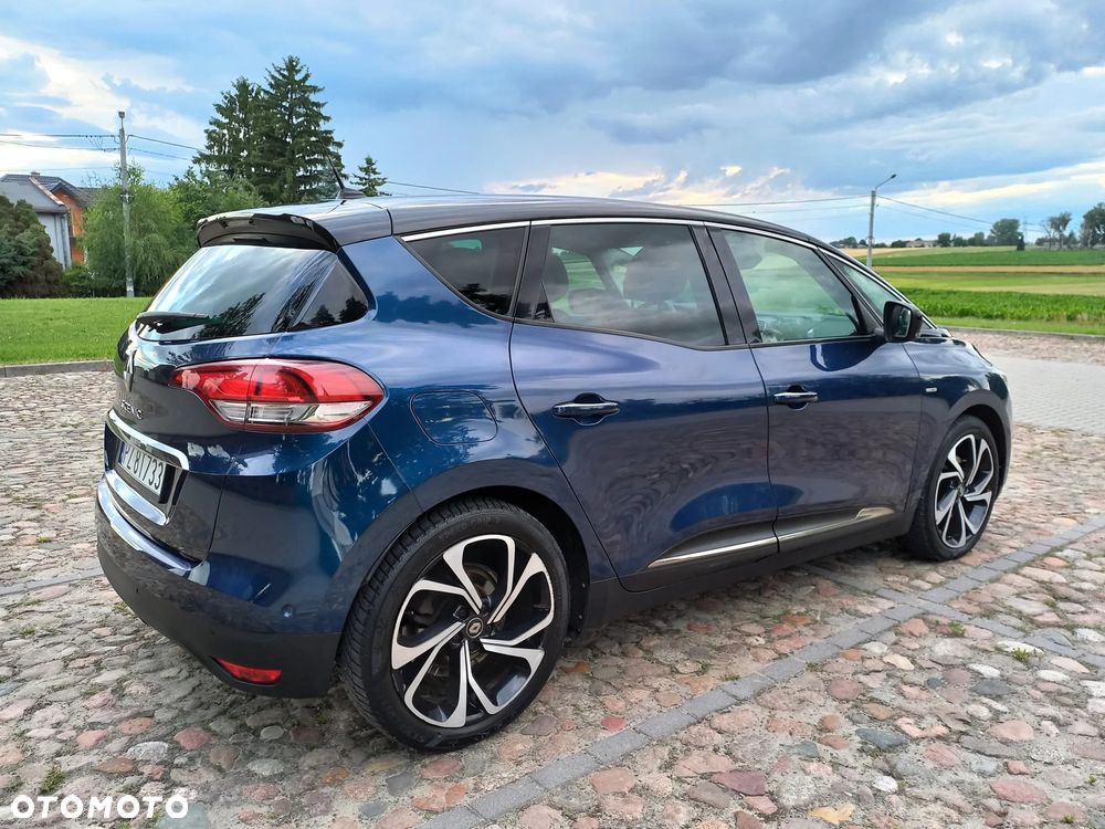 Renault Scenic BLUE dCi 120 BOSE EDITION - 9