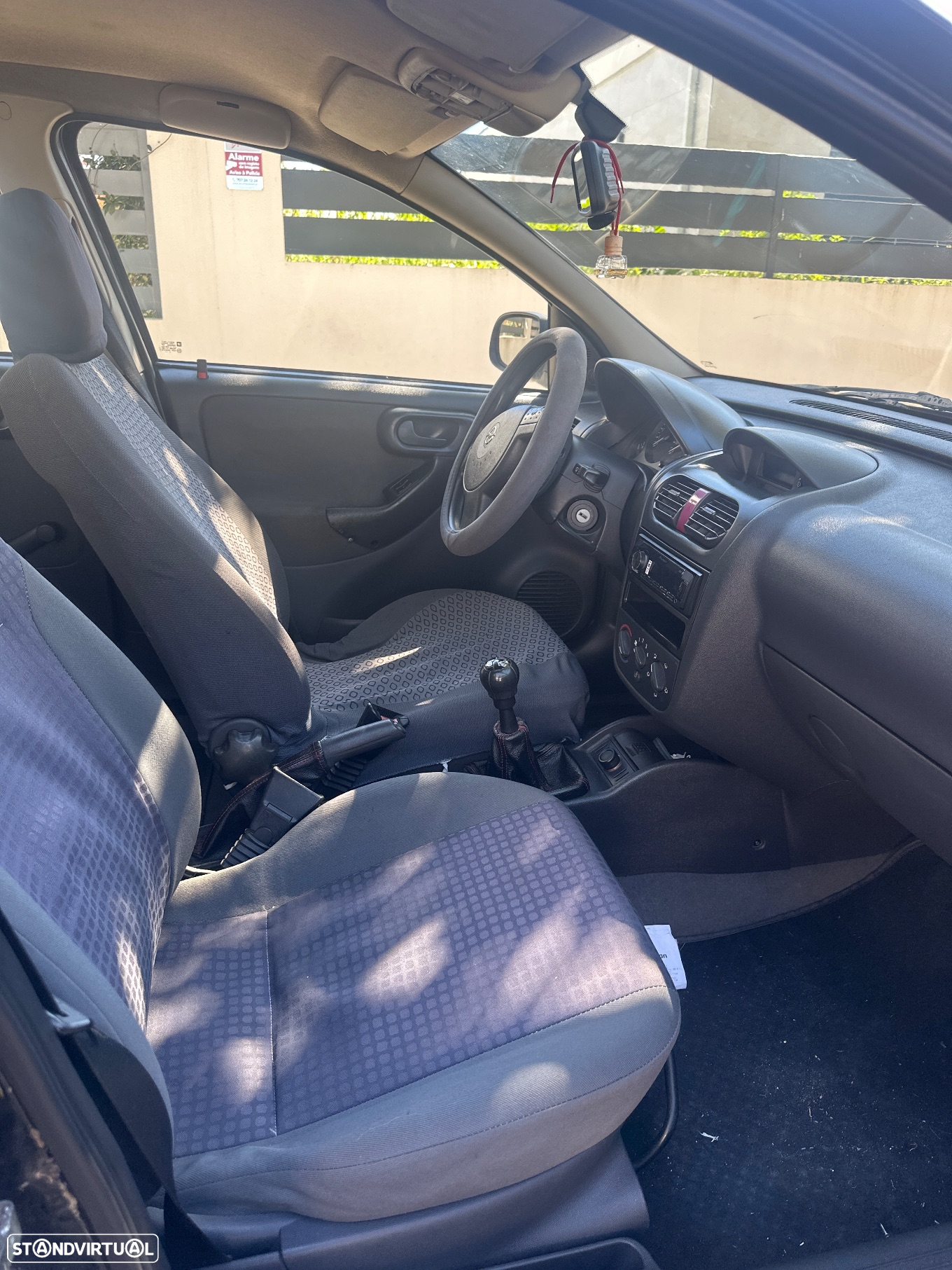 Opel Corsa 1.2 16V Confort - 6