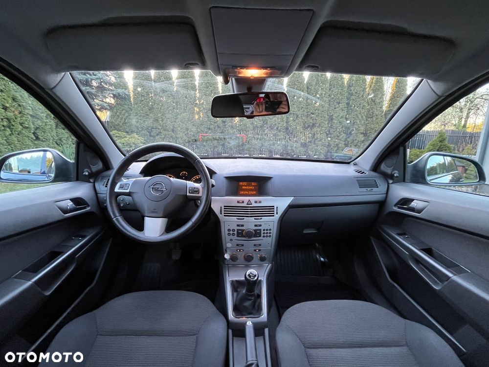 Opel Astra 1.6 Active - 9