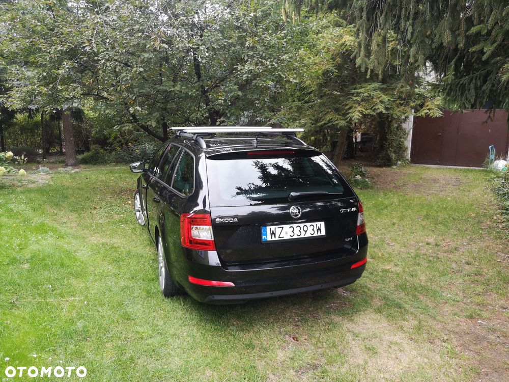 Skoda Octavia 2.0 TDI 4x4 Elegance DSG - 10