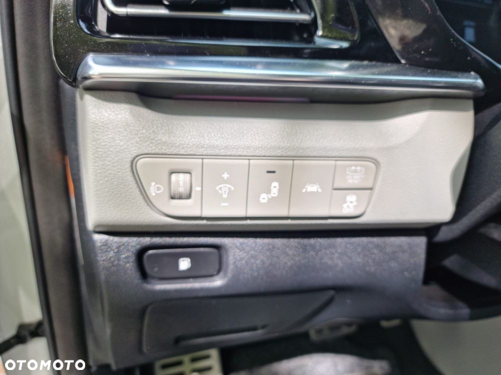Kia Niro - 12