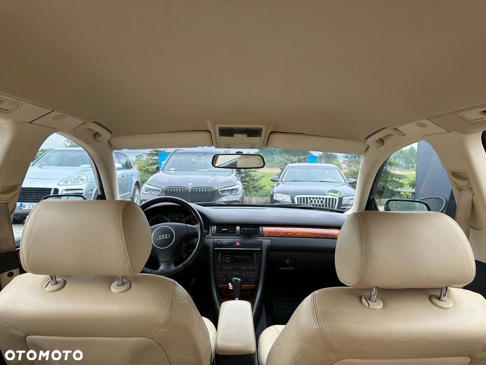 Audi A6 Avant - 11