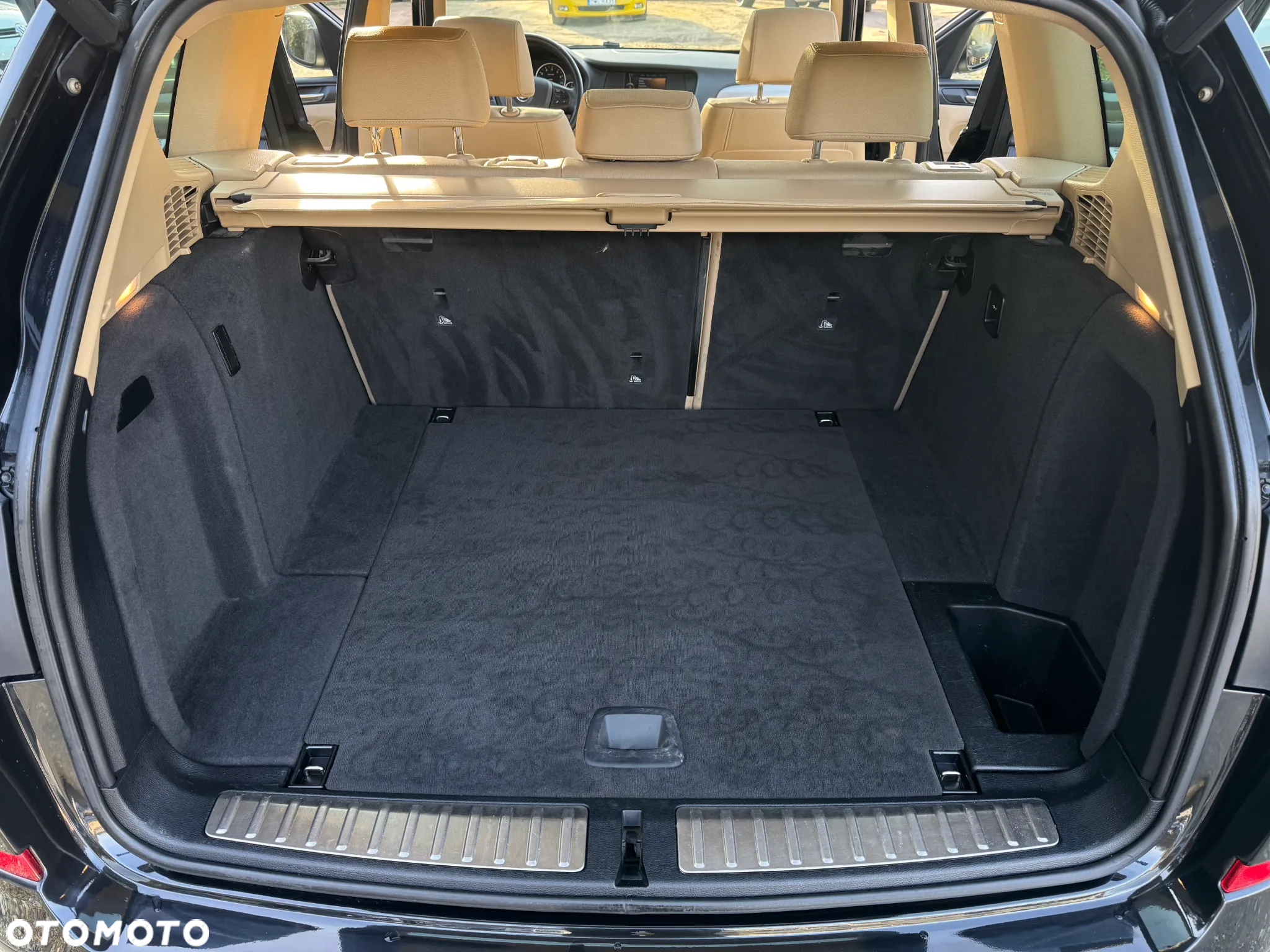 BMW X3 28i xDrive - 16