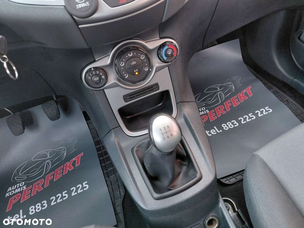 Ford Fiesta - 19