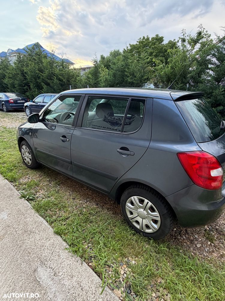 Skoda Fabia 1.2 HTP Fresh - 4