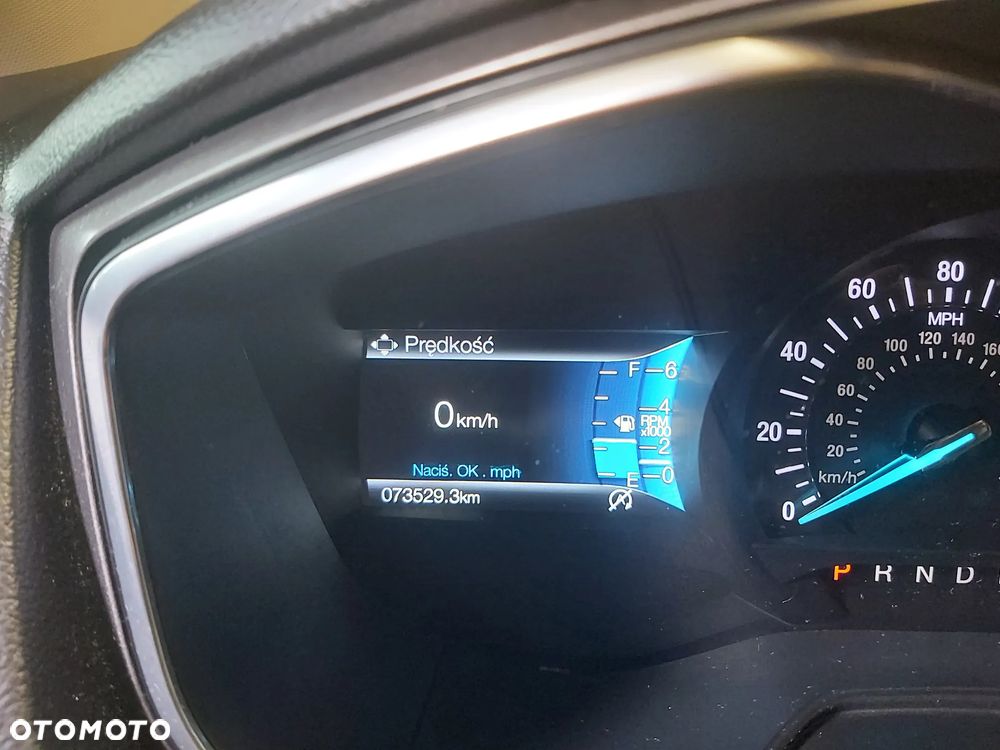 Ford Fusion - 20