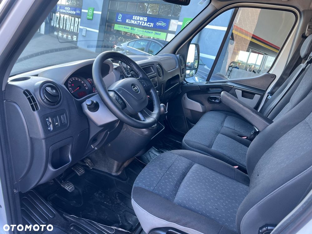Renault Master - 24