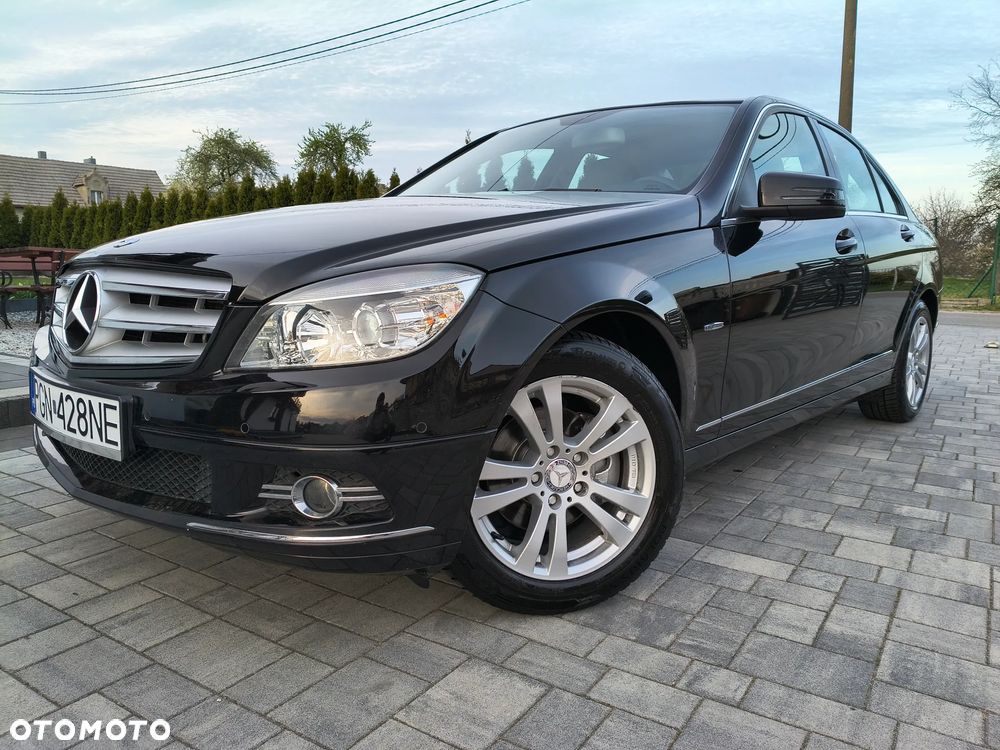 Mercedes-Benz Klasa C 180 Kompressor BlueEFFICIENCY Avantgarde - 1