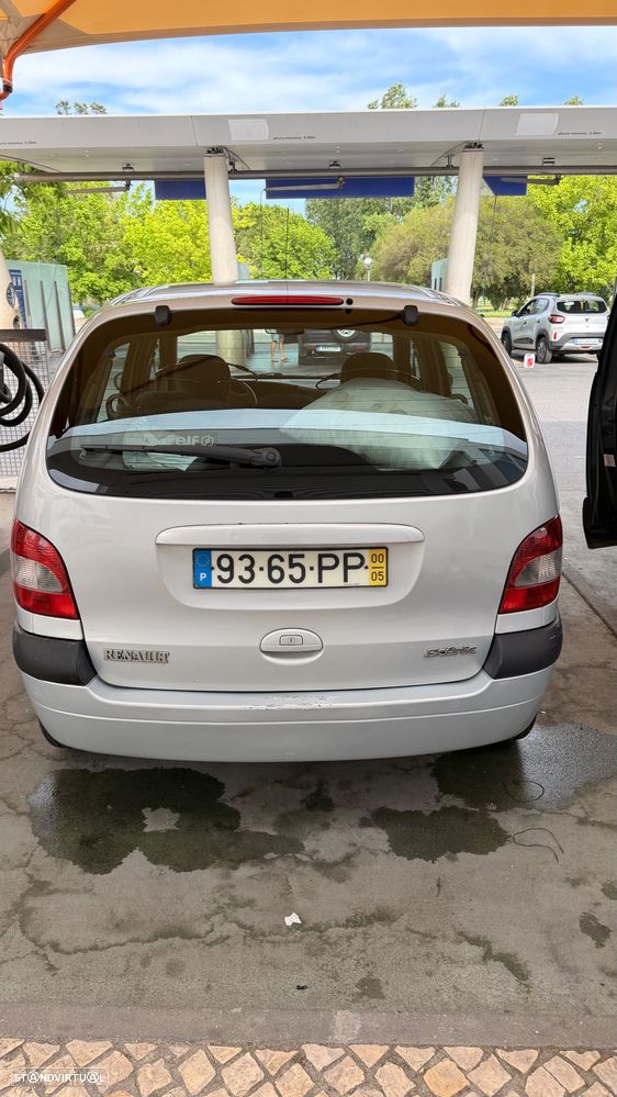 Renault Scénic 1.4 16V RXE AC - 5