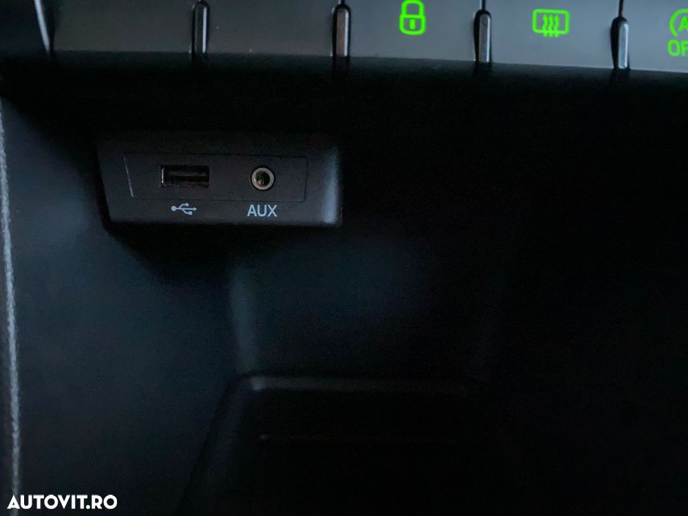 Skoda RAPID Spaceback 1.4 TDI DSG Style - 23