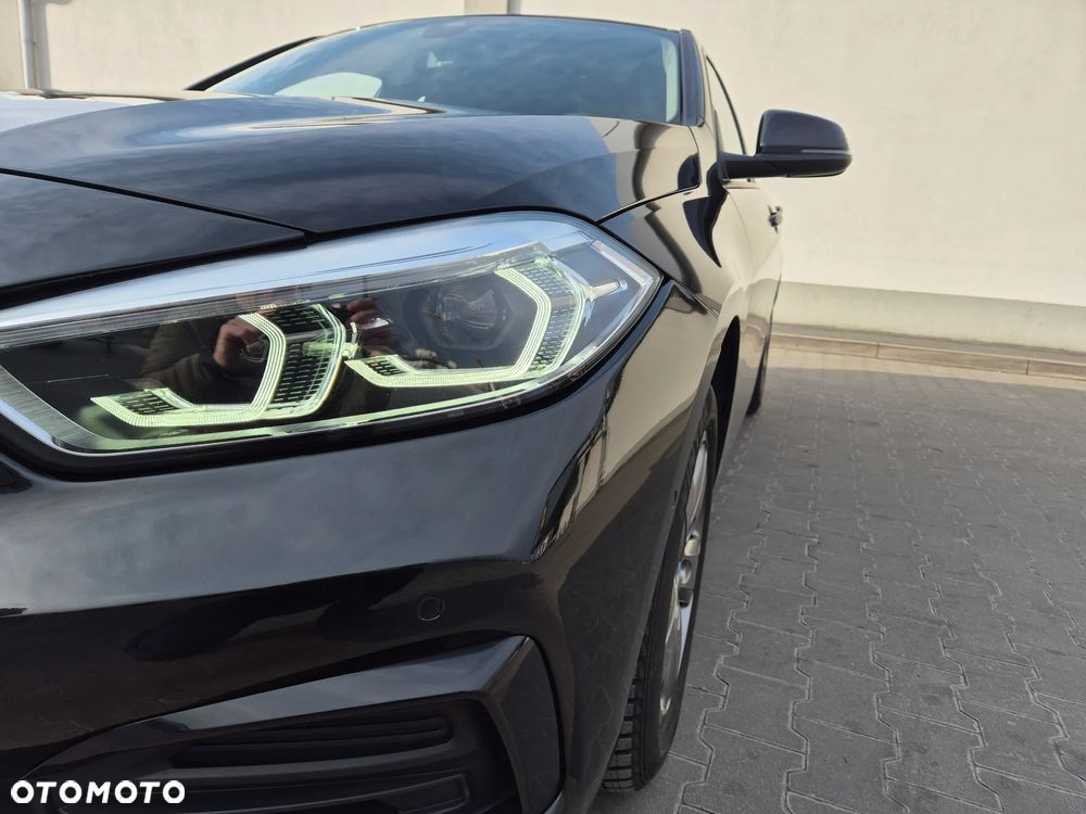 BMW Seria 1 116d - 6