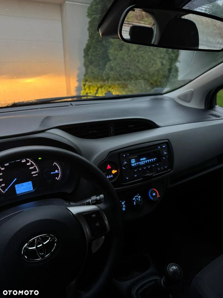 Toyota Yaris 1.5 Life - 2