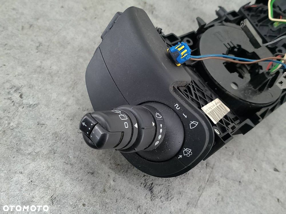 PRZEŁĄCZNIK ZESPOLONY RENAULT SCENIC II 7701060400 1.9 DCI - 6