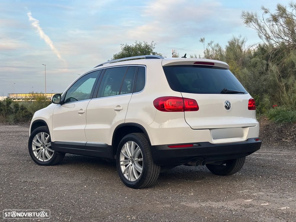VW Tiguan 2.0 TDi Sport BlueMotion - 3