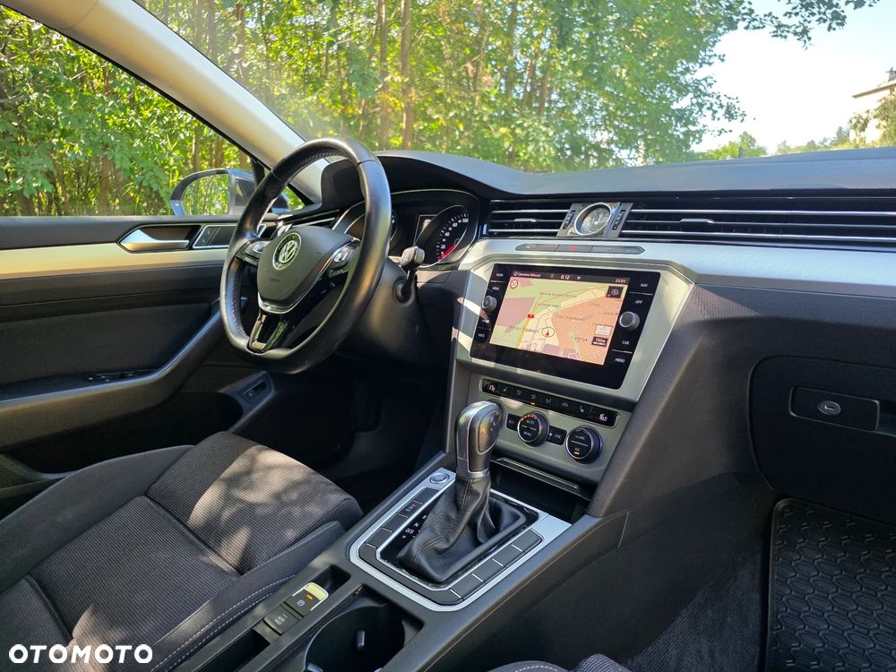 Volkswagen Passat 1.8 TSI BMT Comfortline DSG - 11