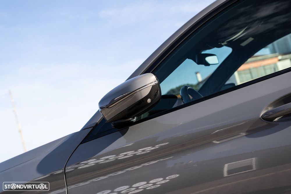 BMW 520 e Pack M - 6