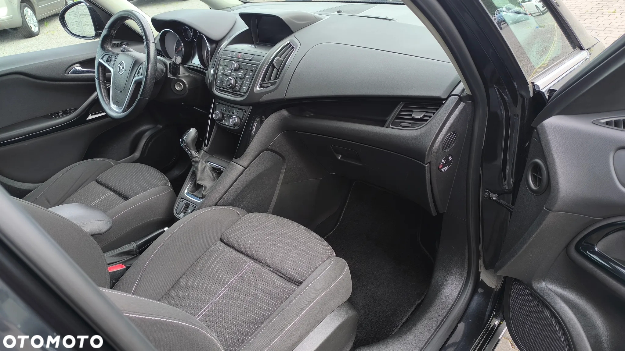 Opel Zafira 1.4 T Cosmo - 22