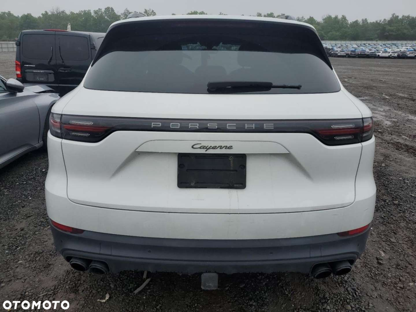 Porsche Cayenne - 11