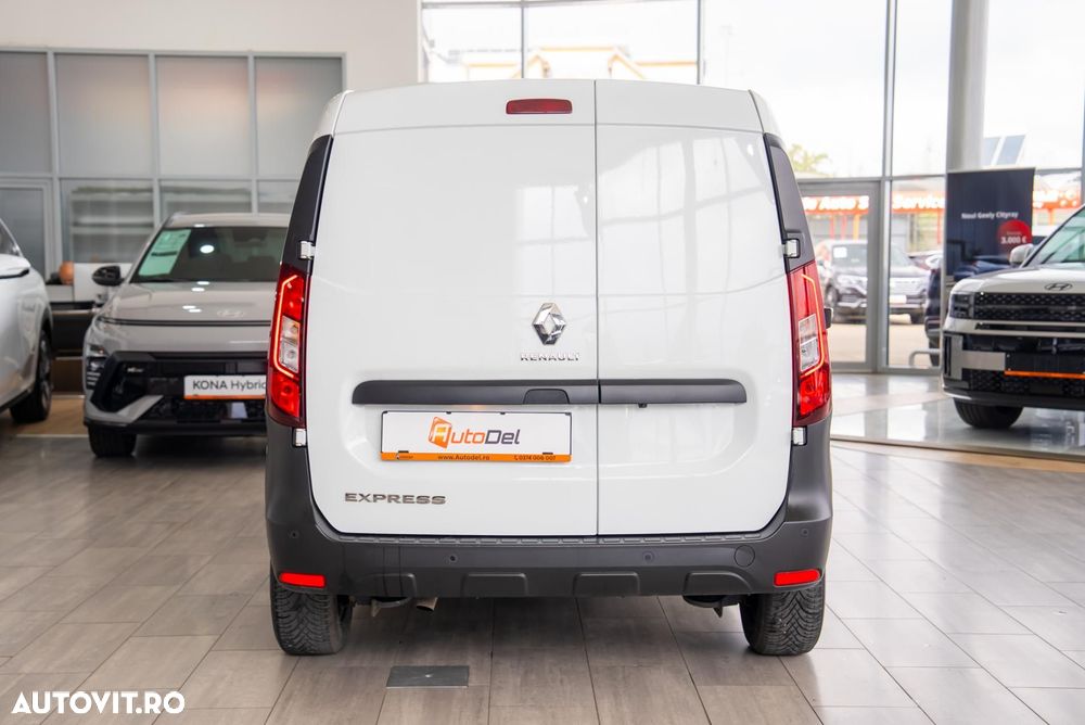 Renault Express - 9