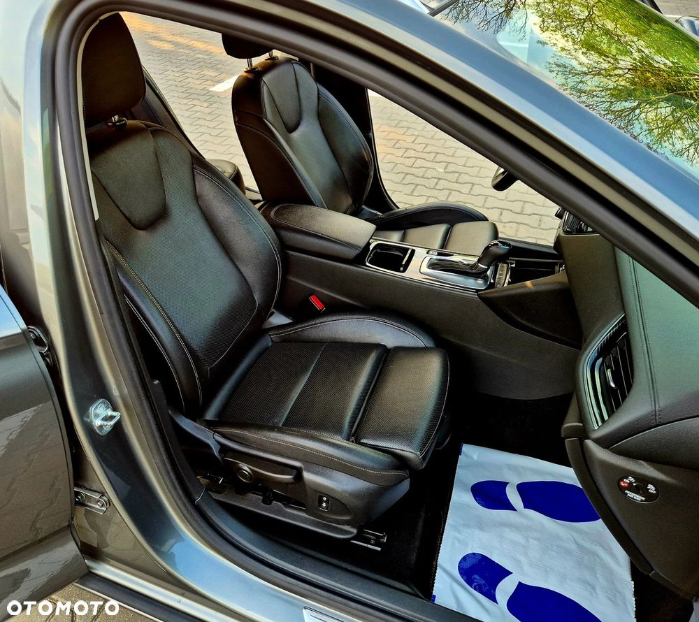 Opel Insignia 2.0 CDTI Exclusive S&S - 28