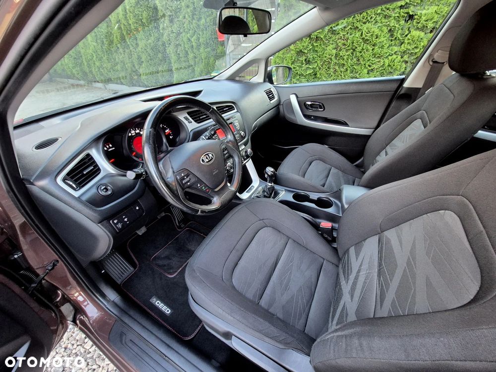 Kia Ceed 1.4 CVVT Attract plus - 7